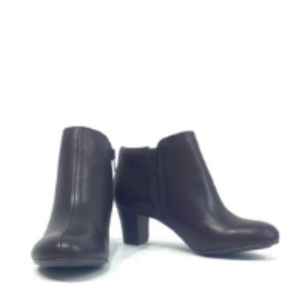 Women’s shoes